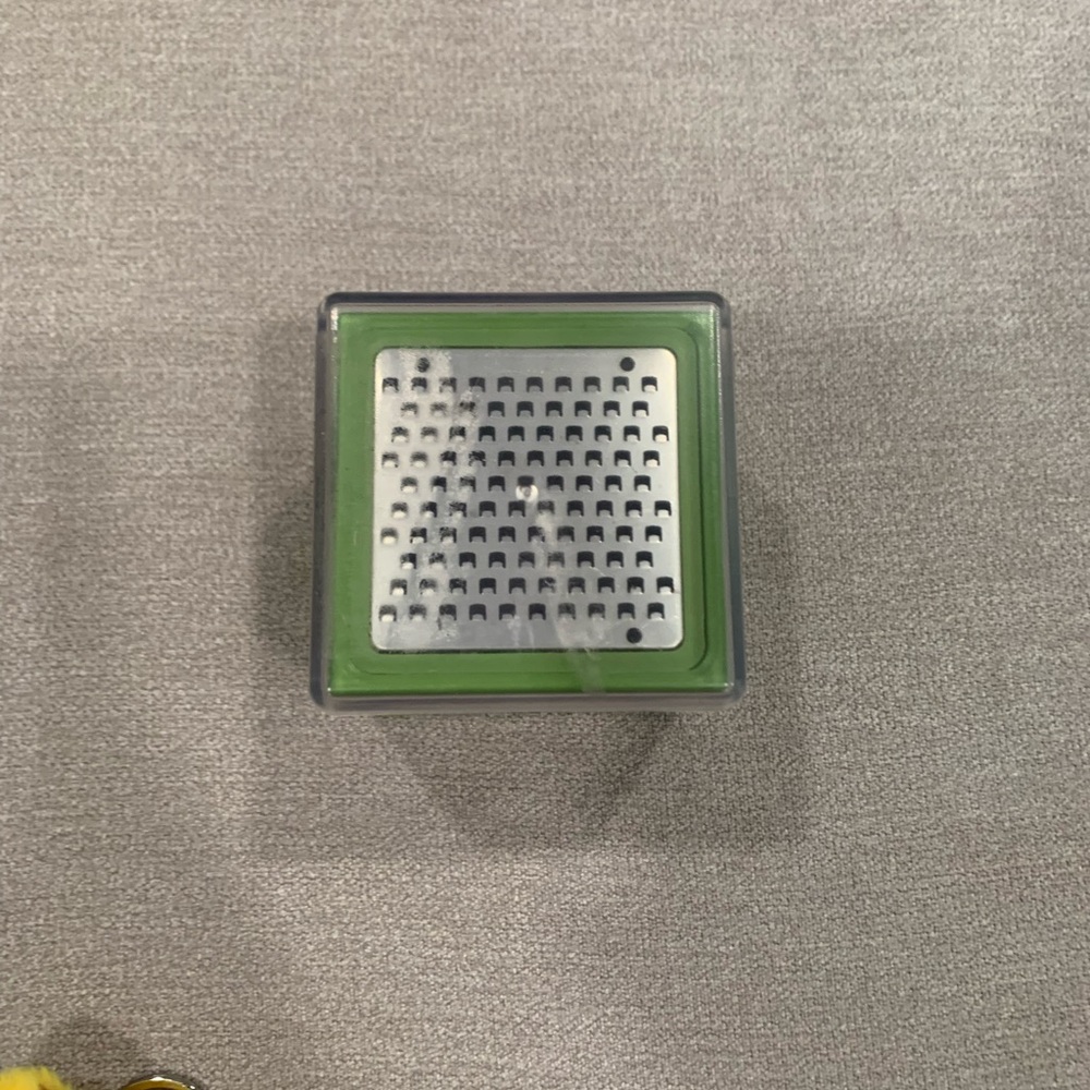 Microplane Cube Grater